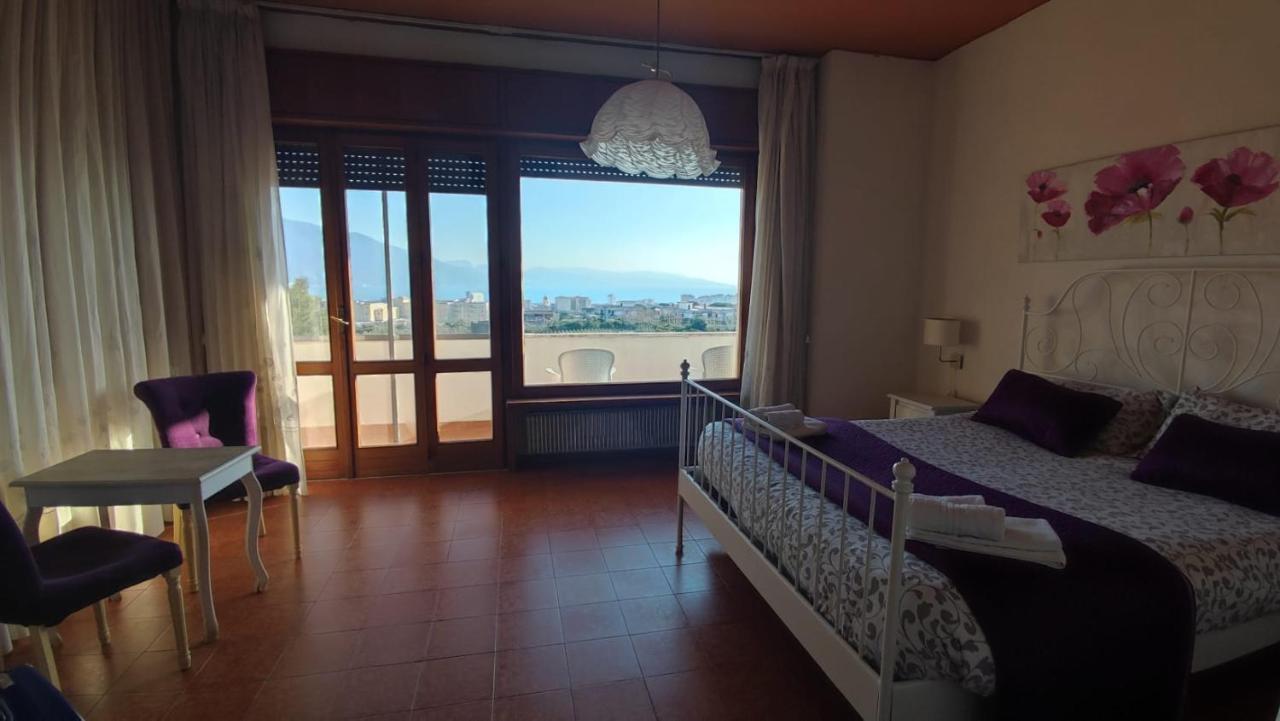 B&B Il Giardino Di Villa Anna Trecase Luaran gambar