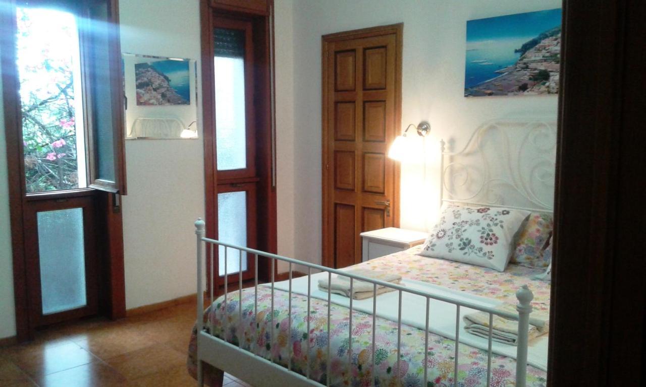 B&B Il Giardino Di Villa Anna Trecase Luaran gambar